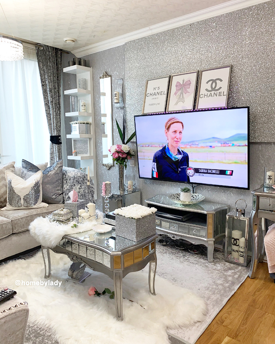 BDC939B1-A539-41EE-8D01-710D4B392BAC